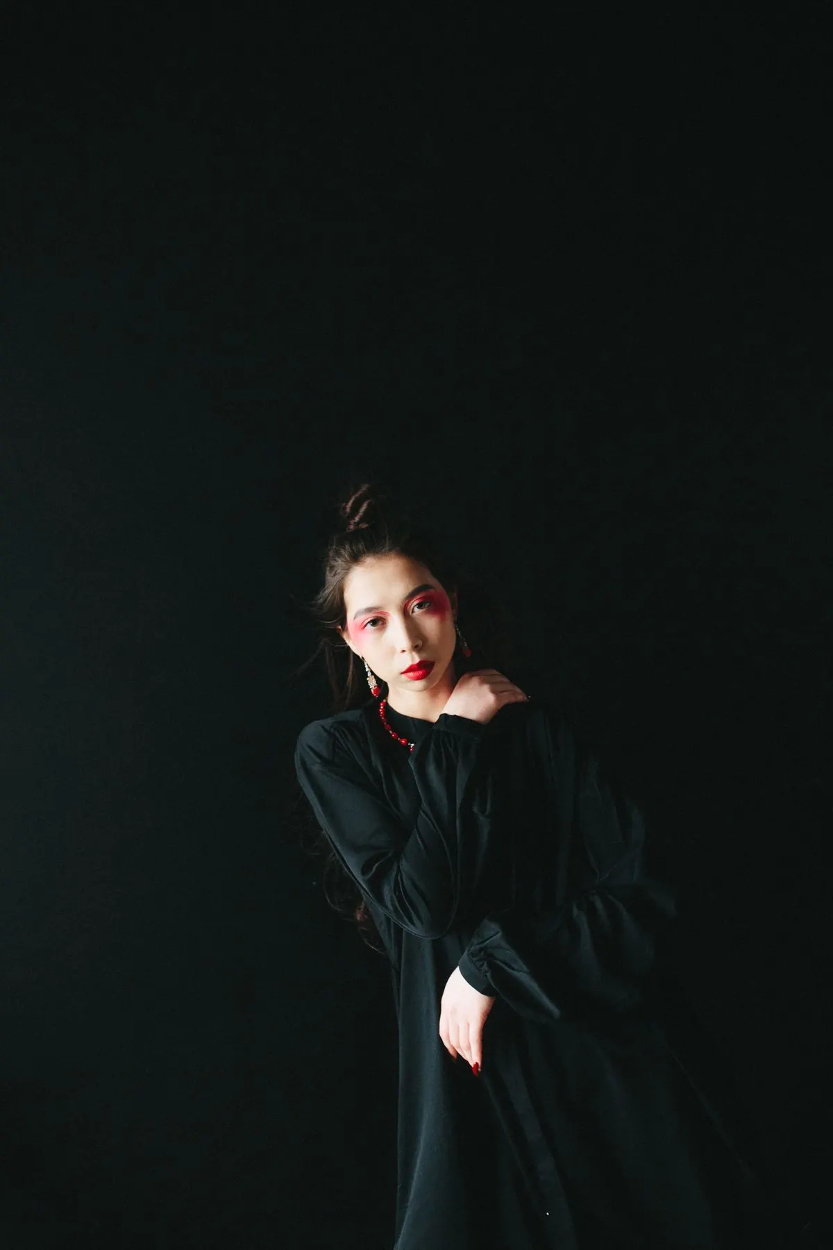 Modeaufnahme in Schwarz